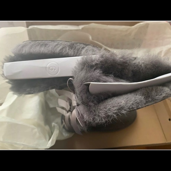 NIB UGG Bailey Bow Tall Triplet Grey HTF - Picture 4 of 8